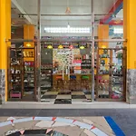 RedDoorz @ Kampung Sawah Jatimurni Bekasi
